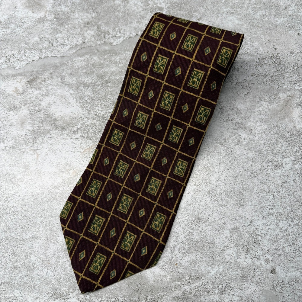 Vintage Kenneth Cole Tie Mens OS Burgundy Geometric Silk Made in USA